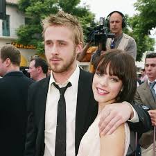 Rachel mcadams wird in der deutschen fassung fast aller filme von ranja bonalana synchronisiert. Gosling Mcadams So Sehen Allie Und Noah Heute Aus Bunte De