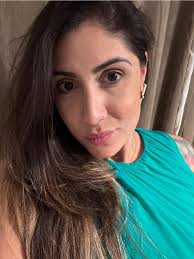 Does anywhere sell nice ready made cakes other than Raths or Crottys? I  don't mind travelling outside Carlow town a bit. TIA