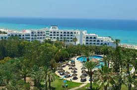 Vybavte si vôňu orientálneho korenia, osviežujúceho dotyku morskej vody a hebkého pohladenia jemným saharským pieskom. Marhaba Beach Tunisko Sousse Last Minute Dovolenka First Minute 2021 All Inclusive Exotika Zajazdy Konecne Ceny