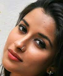 Friendsim Beautiful Women Faces Beautiful Indian Actress Desi Beauty