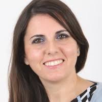 200+ profili “Amanda”