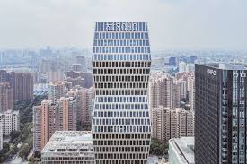The company, which uses the name soho in both english and chinese contexts, was founded in 1995 by chairman pan shiyi (潘石屹). é»'çŸ³ä¼ æ–¥èµ„312äº¿ç§æœ‰åŒ–sohoä¸­å›½ Nnbå›½é™…æ–°é—»
