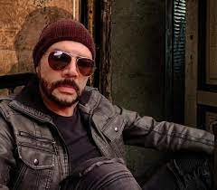 Detienen al actor héctor parra por presunto abuso sexual contra su hija en la cdmx. A Shrfhji7x Dm