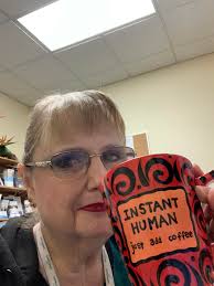 On cold winter days having this coffeeshop and lounge is the best!