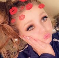 Jasmine Eskridge's Instagram, Twitter & Facebook