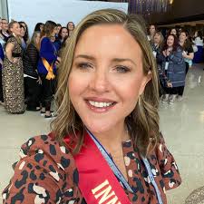 Keep Calm & Love Your Lips