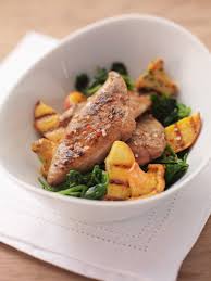 Kalbsleber Mit Spinat Und Pfirsichen Rezept Rezepte Kalbsleber Lebensmittel Essen