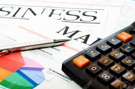 Pen On The Investment Chart With Calculator