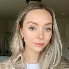 Cosmobyhaley (@cosmobyhaley) • Facebook