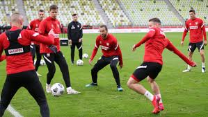 Paulo sousa przed podjęciem decyzji o powołaniach na euro 2020 musiał sporo kalkulować. Paulo Sousa Powolal Zawodnikow Do Reprezentacji Polski To Jak Kadra Na Mistrzostwa Europy Sport Tvp Pl