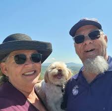 Hunt Irving Funeral Home and Crematory