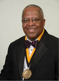 Standing Ovation: Howard University Icon Takes a Bow After 51 Years