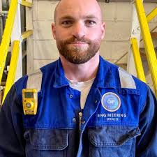 Meet real technicians