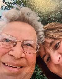 Lisa Ari Macomber (@serenestitches_qs) · Dauphin, PA