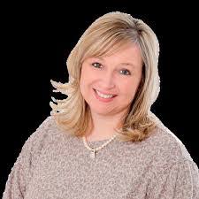 Donna Kelso's Instagram, Twitter & Facebook