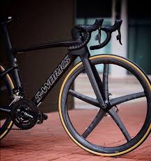 Pin Von Lex Bechet Auf Roadbikes Radfahren Fahrrad Rad