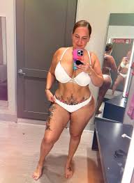 hollieberryyyyyyy onlyfans BBW huge booty unleashed