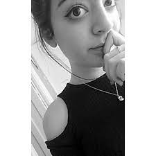 Lily Griggs's Instagram, Twitter & Facebook