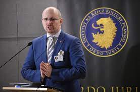 Memorandum ordo iuris dla ministerstwa klimatu i środowiska. 38 Meps Support Odf Sab S Complaint To The European Commission Against Ordo Iuris The Open Dialogue Foundation