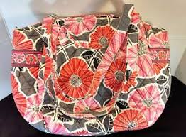 Their purses are made in bright, happy patterns & they're eyeglass and sunglass frames reflect that style too! Vera Bradley Pink Grey Floral Tote Bag Pre Owned Great Condition Ebay