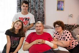 This article may contain major plot or ending details. Copilul IÈi Este In Pericol De Moarte Èi Tu Nu Ai Ce SÄ Faci Visuri La Cheie O NouÄ ÈansÄ La ViaÈÄ Pentru O Familie Stirileprotv Ro
