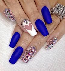 Uñas decoradas, diseños de uñas, modelos de uñas y decoración de uñas para el 2018. Unas Nails Azul Rey Pedreria Swarovsky Unas Azules Arte Para Unas Largas Unas Azul Rey