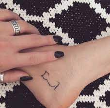 54 Trendy Tattoo Cat Minimalist Kitty Minimalist Cat Tattoo Trendy Tattoos Tattoos
