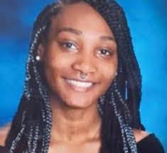 Valerie Vaughan's Instagram, Twitter & Facebook