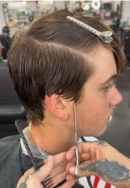 💈P.O.V Scissor Cutting Techniques Baseball Flow #ElkGroveBarber #War...