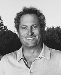 Jed Gates's Instagram, Twitter & Facebook