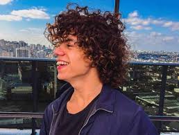 This brittleness can lead to split ends and frizzy hair that will not be tamed for any reason. How To Take Care Of Curly Hair For Men 2021 Guide Cool Men S Hair