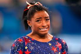 За булаву ей выставили оценку, на которую. Sportivnaya Gimnastika Na Olimpiade 2021 Amerikanskaya Chempionka Simona Bajlz Ne Vystupila V Komandnom Turnire Travma Chempionat