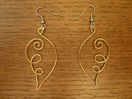 Boucles D Oreilles En Fil D Aluminium Dore Fait Main En Forme D Ailes D Ange Bijoux Bijoux Boucles D Oreilles Bijoux En Fil De Fer