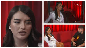 Situație neașteptată în Casa Iubirii. Gestul făcut de Daniel o face pe  Criss să se ridice de pe canapea: "Păstrează distanța. Măi omule".  Concurenta s-a enervat foarte tare și n-a mai ținut cont că o vede o țară  întreagă. Ce s-a întâmplat în camera roșie ...