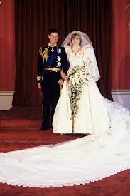 The late diana, princess of wales was born the honourable diana frances spencer on 1 july 1961 in norfolk. Prinzessin Diana Ihr Leben Bilder Und News Gala De