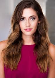 Real Estate Agent Tara Gordon Is Making a Name for Herself