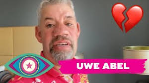 Dass die nerven bei den bewohnern inzwischen blank liegen, bekam besonders uwe abel zu spüren. Uwe Abel Herzschmerz Vorfreude Auf Die Schellen Ges Promi Big Brother 2021 Sat 1 Youtube