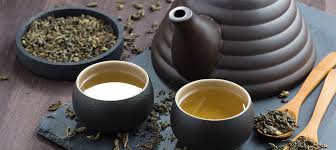 I like green and gold, i also like blue and yellow but is like the two colours are rampant. The Biggest Differences Between Green Tea And Black Tea Sjw