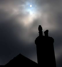 Annular solar eclipses, like the 2021 solar eclipse happening on june 10, occur when the moon is centered over the middle of the sun, but it doesn't cover the sun completely a hybrid solar eclipse is a combination of a total and an annular solar eclipse, beginning as one type and ending as another. Jcbffztngod Wm