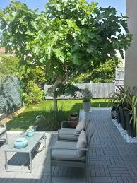 Modern Garden Front Yard Mlle C Bo Garden Terrasse Ikea Runnen Modern Garden Ikea Outdoor Ikea Garden Furniture