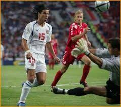Czech Rep 3 Denmark 0 In 2004 In Porto Milan Baros Chips The Keeper To Make It 2 0 After 63 Minutes In The Quarter Fi Milan Baros European Championships Milan