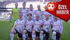 .futbol takımı'nın ismi, beşiktaş vodafone kadın futbol takımı olarak tescillendi. Besiktas Kadin Futbol Takimi Teknik Direktorlugu Icin 3 Aday Iste Isimler Orta Cizgi Besiktas Haberleri Besiktas Transfer Haberleri