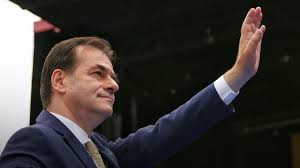 Ludovic orban (brașov, 25 de mayo de 1963) es un ingeniero y político rumano que actualmente se desempeña como primer ministro de rumania. Imagini SurprinzÄƒtoare Omul Lui Iohannis DanseazÄƒ Cu Familia VrÄƒjitoarei Campina Video