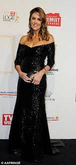 Liberal mp tim smith publicly congratulated sky news host peta credlin for her magnificent performance at a recent daniel andrews' press conference in. Peta Credlin Shows Slim Figure In Sparkly Gown At Logies Daily Mail Online