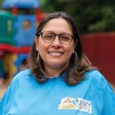 Susan Torney's Instagram, Twitter & Facebook