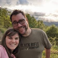 How to Cross-Sell and Upsell in Customer Service