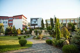 La medicină, cea mai mare notă obținută la concursul de admitere a fost 9,82 iar cea mai mică 7,86, la medicină dentară 8,82 a fost cea mai. Iuliu Hatieganu University Of Medicine And Pharmacy Linkedin