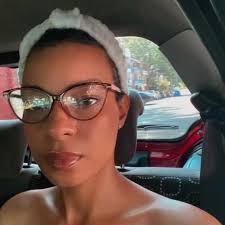 What are safe neighborhoods and good schools in the Redlands area for a  family relocating for a professor position at California State University,  San Bernardino?