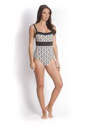 Bas de maillot de bain culotte nouette livia kerios juste doré. Maillot De Bain 1 Piece Livia Noir Marron Belize Simbolo Odabaia