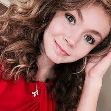 Ashley Haxton's Instagram, Twitter & Facebook